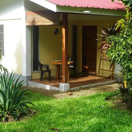 Acacia'S Cottages With Starlink Wifi Mambajao Luaran gambar