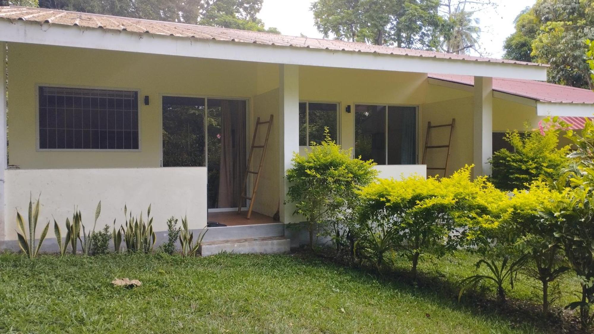 Acacia'S Cottages With Starlink Wifi Mambajao Luaran gambar